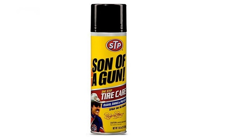 اسپری تمیز کننده لاستیک اس تی پی مدل san وزن 665 گرم