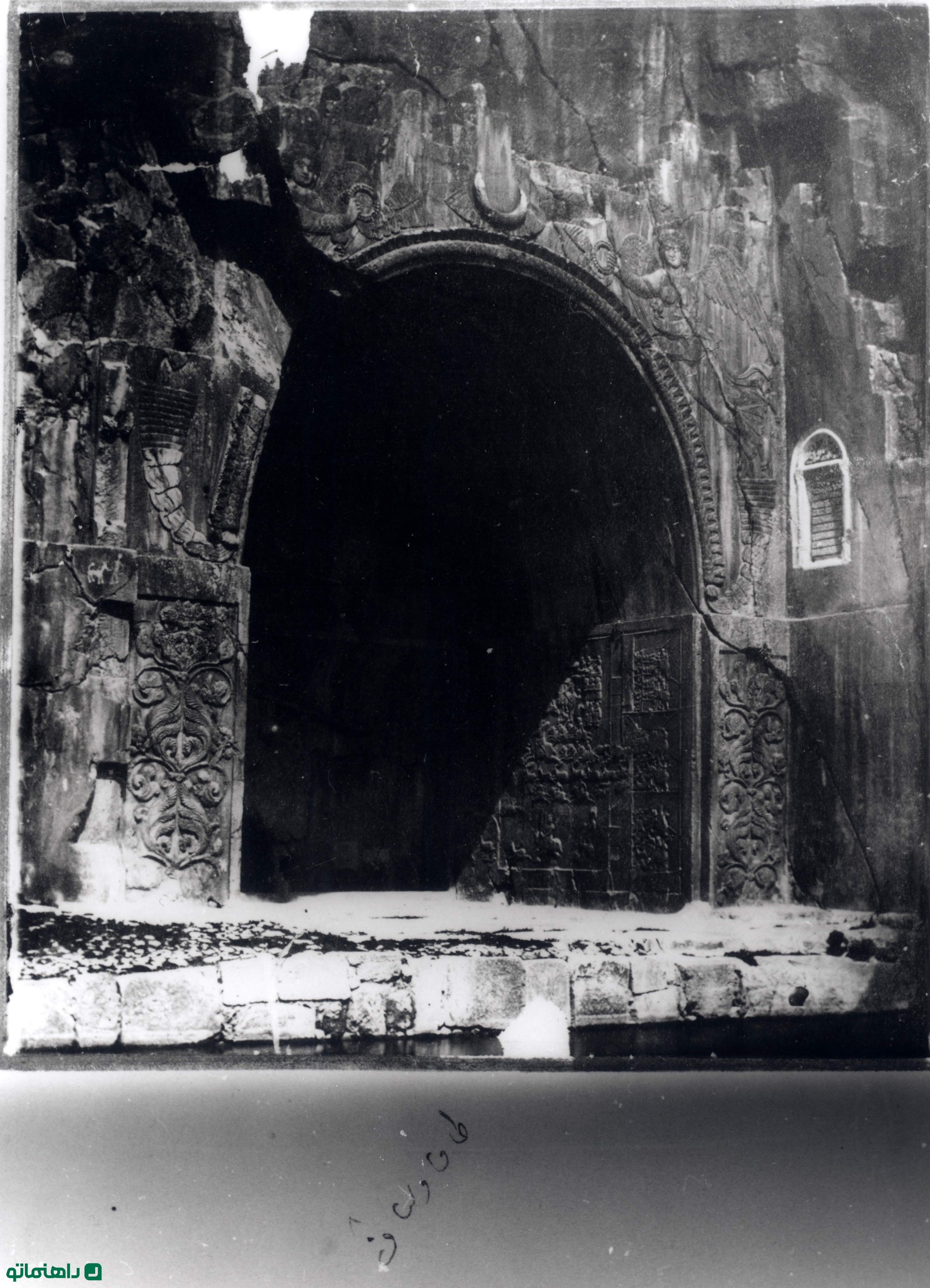 طاق بستان قاجار 2