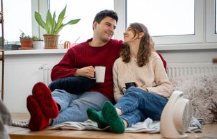 این کار ساده می‌تواند رضایت شما از رابطه عاطفی خود را ۲۰ درصد افزایش دهد