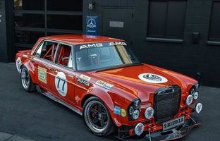 راهنمای خرید خودرو؛ "خوک قرمز" مدرن مرسدس 300SEL