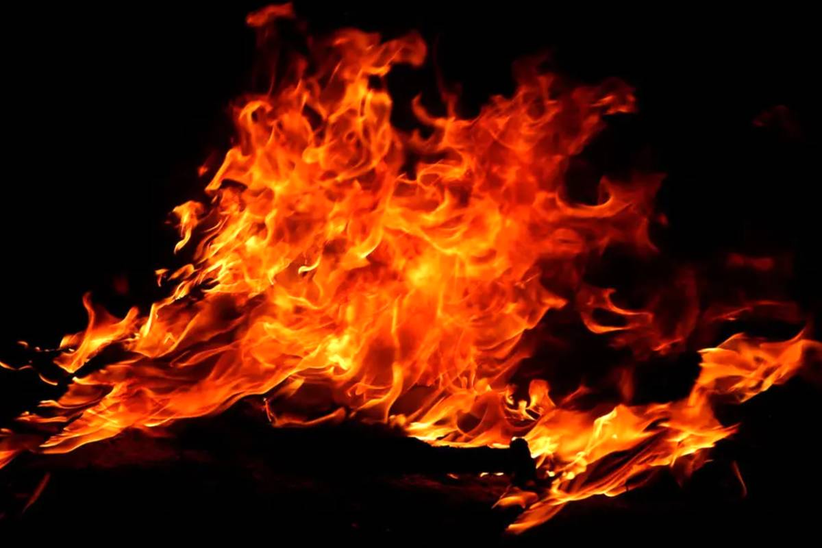 داماد بی رحم نوعروس را به آتش کشید