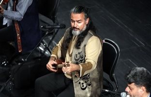 اقدام عجیب «پرواز همای»؛ برای اجرا رفت بالای سن و پایین نمی‌آمد