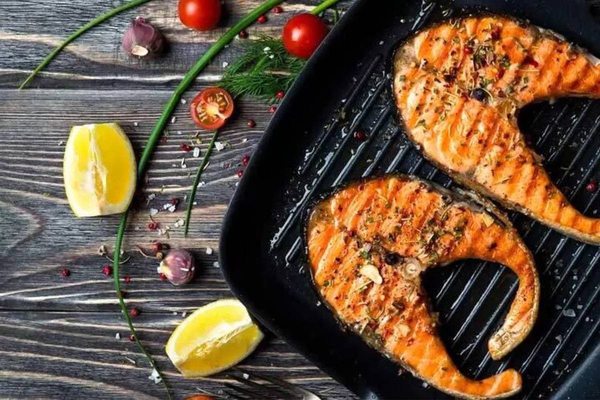 آیا ماهیهای ارزان قیمت، ارزش غذایی کمتری دارند؟/ ماهی بیش از حد درشت نخرید!