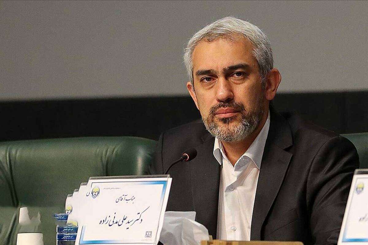 تکلیف وزارت اقتصاد مشخص شد/ سید علی مدنیزاده کیست؟