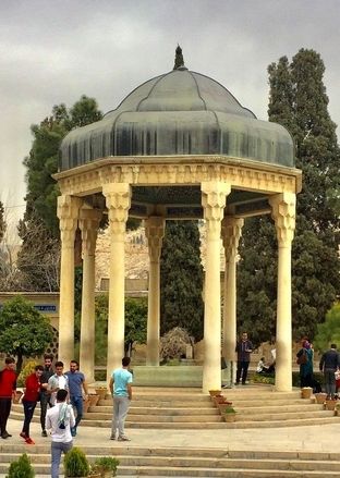 فال حافظ امروز پنجشنبه 26 تیر ماه 1404
