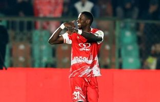 مهاجم پرسپولیس تا نیم فصل خانه نشین شد!
