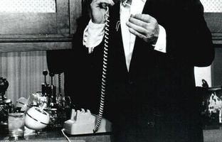 حکم جلب ویگن صادر شد 