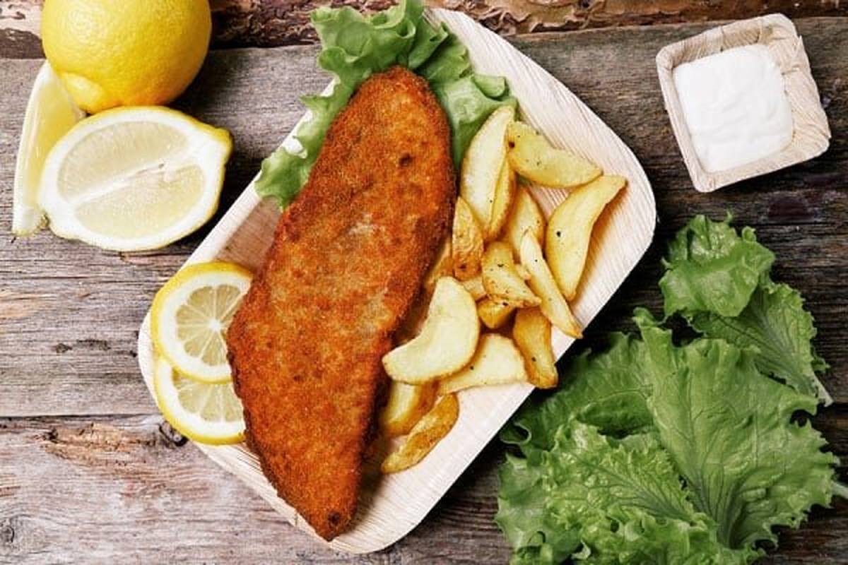 طرز تهیه ماهی سوخاری ترد و لذیذ به همراه سس مخصوص