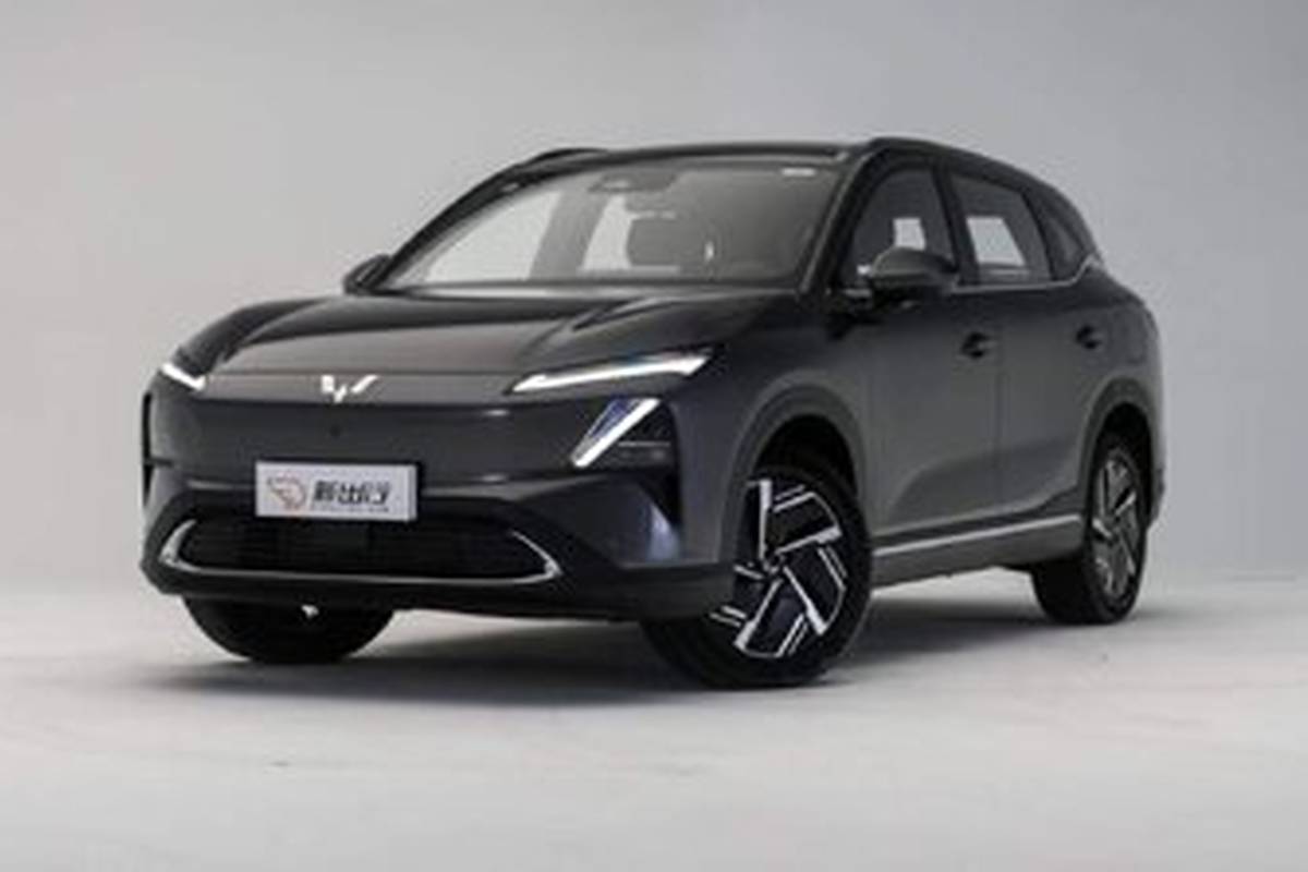 SUV پرآپشن چینی، ارزان‌تر از دنا پلاس!  + عکس
