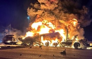 انفجار تانکر سوخت در جاده میمه- تهران + ویدئو