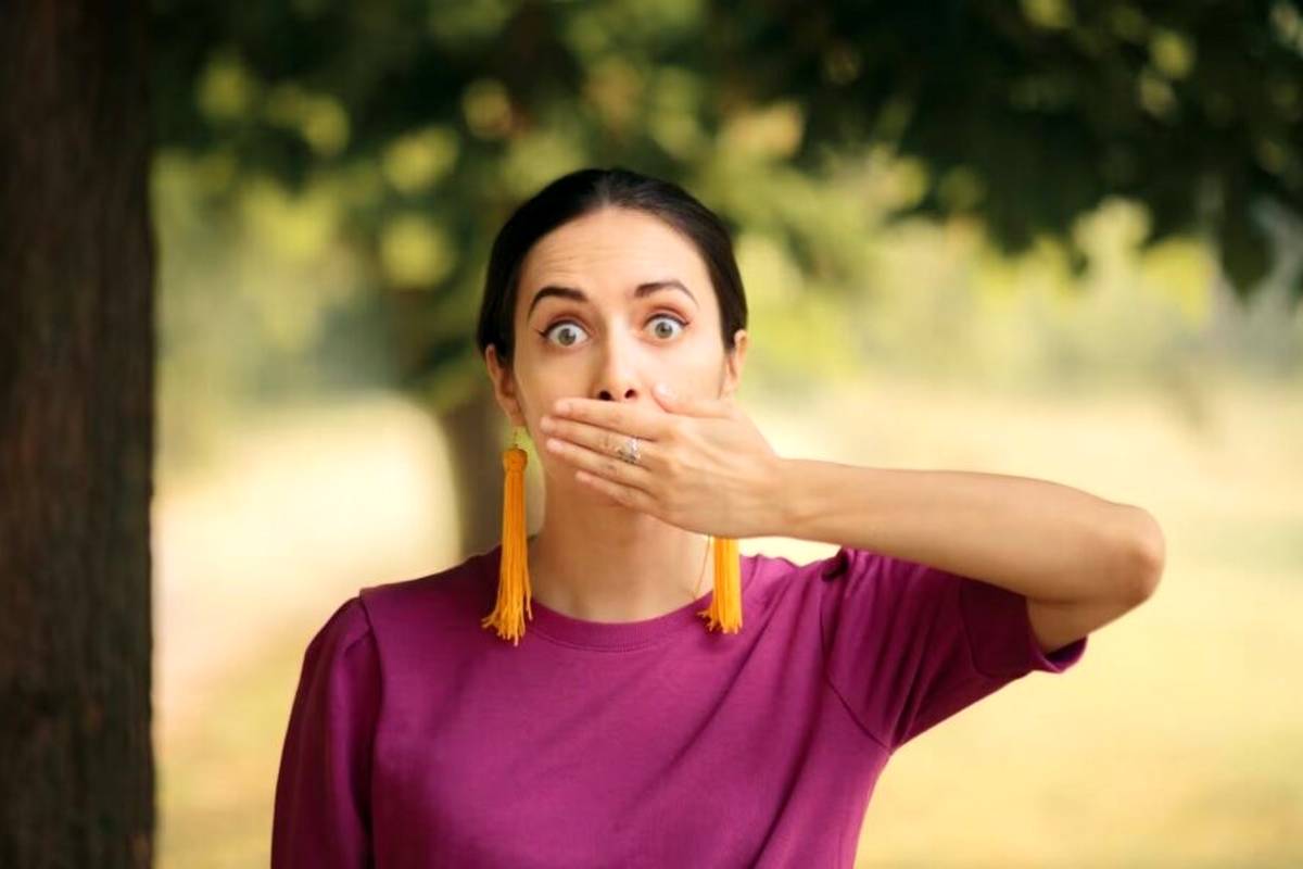چرا سکسکه میکنیم و چطور میتوانیم جلوی آن را بگیریم؟