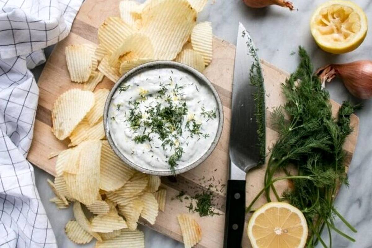 این 8 مدل ماست طعمدار و خوشمزه را مثل آب خوردن درست کن!