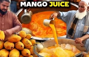 (ویدئو) نوشیدنی مشهور خیابانی؛ تهیه آب انبه اصیل پاکستانی توسط پیرمرد 70 ساله