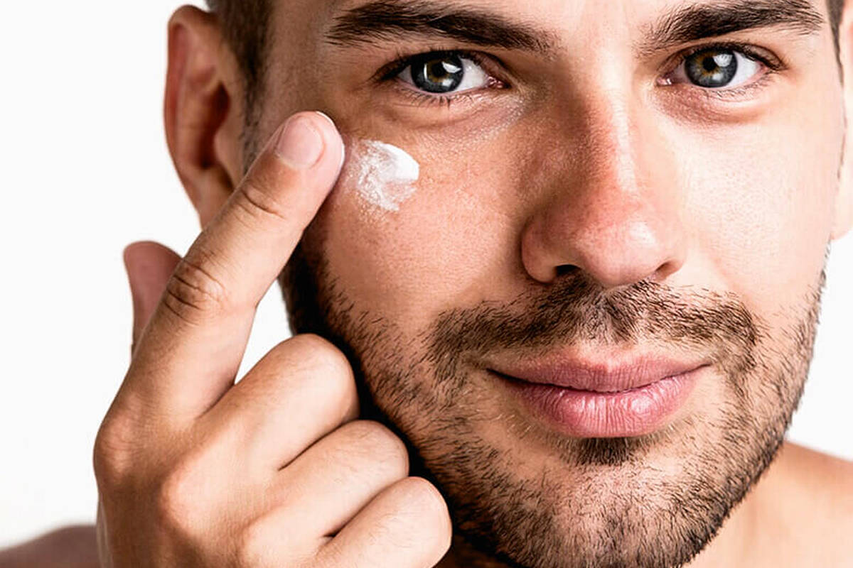 تیرگی دور چشم‌ را با این راهکارها برطرف کنید
