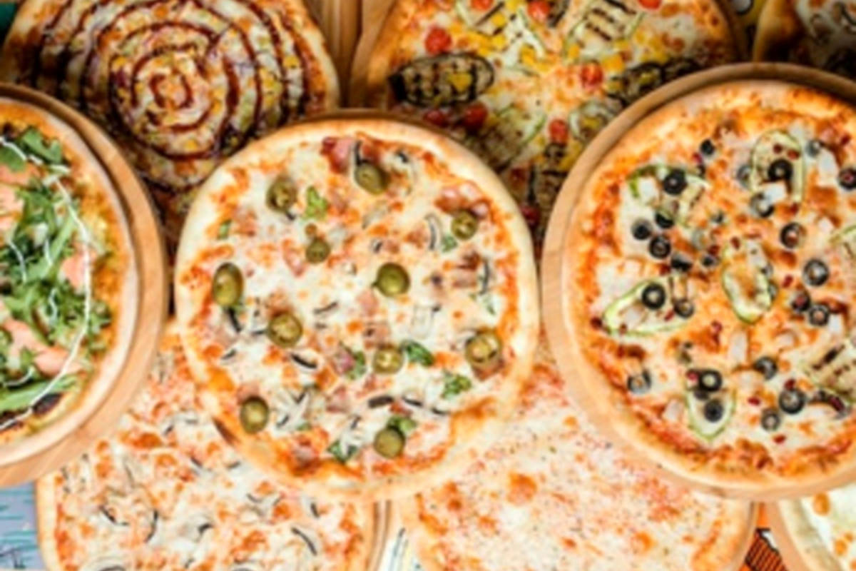 پیتزا مخلوط و مخصوص اصل چی داره؟ + طرز تهیه