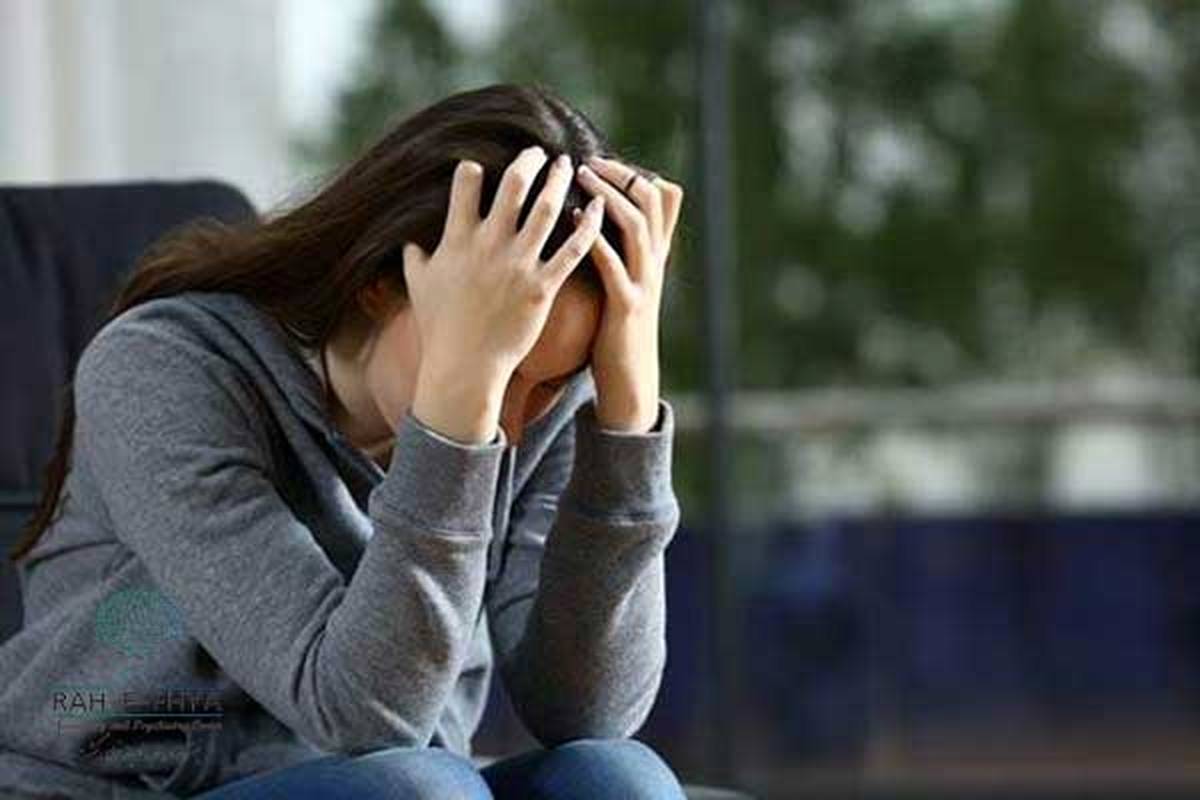 اگر احساس افسردگی میکنید این 5 کار را هرگز انجام ندهید!