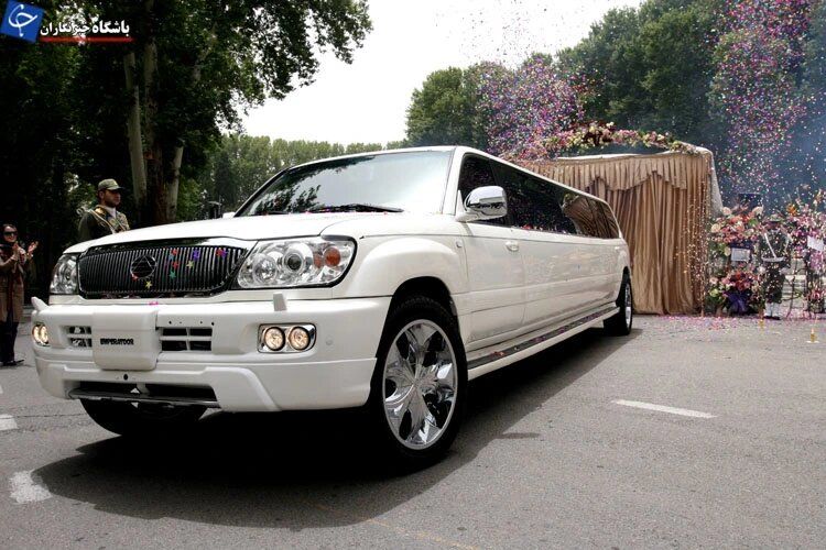 (تصاویر) رونمایی از لندکروز لیموزین در ایران!