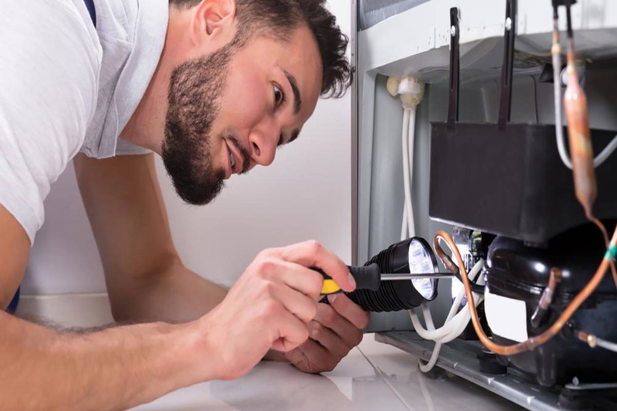علت اتومات نکردن یخچال و فریزر چیست ؟ + راه حل