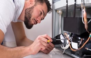 علت اتومات نکردن یخچال و فریزر چیست ؟ + راه حل