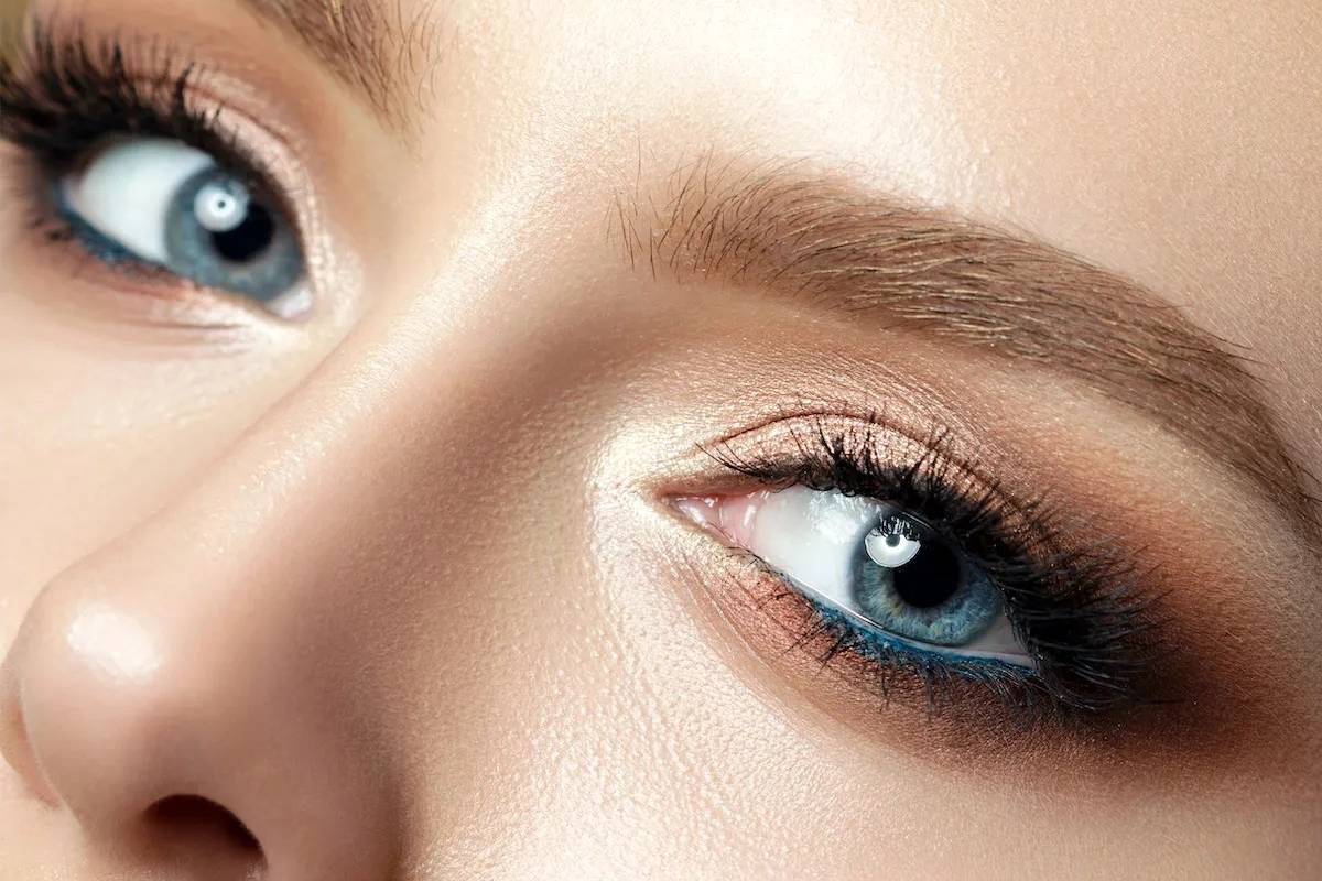 بهترین رنگ سایه چشم برای چشم آبی ها