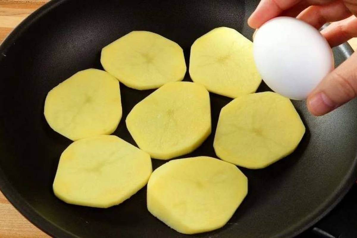 با اینا چی بپزم؟ سیب زمینی، تخم مرغ و پیاز