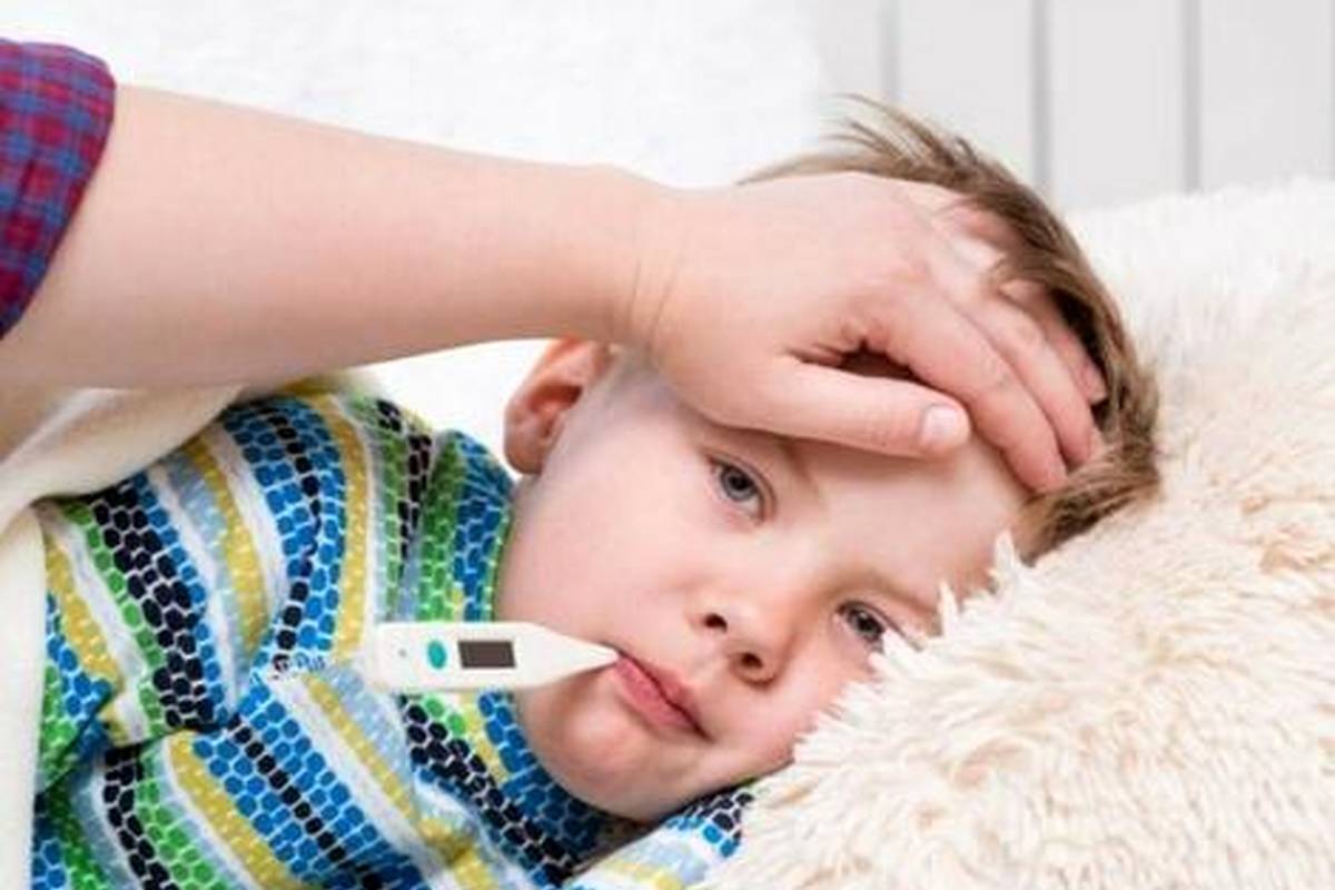 کدام تب را در کودکان جدی بگیریم؟ / برای تشنج درجه تب مهم نیست