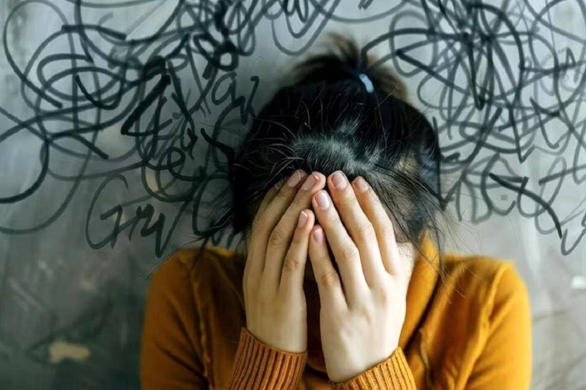 ۷ خوراکی و نوشیدنی مؤثر برای آرام‌کردن اضطراب