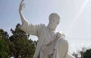 زیباترین اشعار فارسی؛ ایمان آوردن اولین پادشاه به زرتشت در گشتاسبنامه