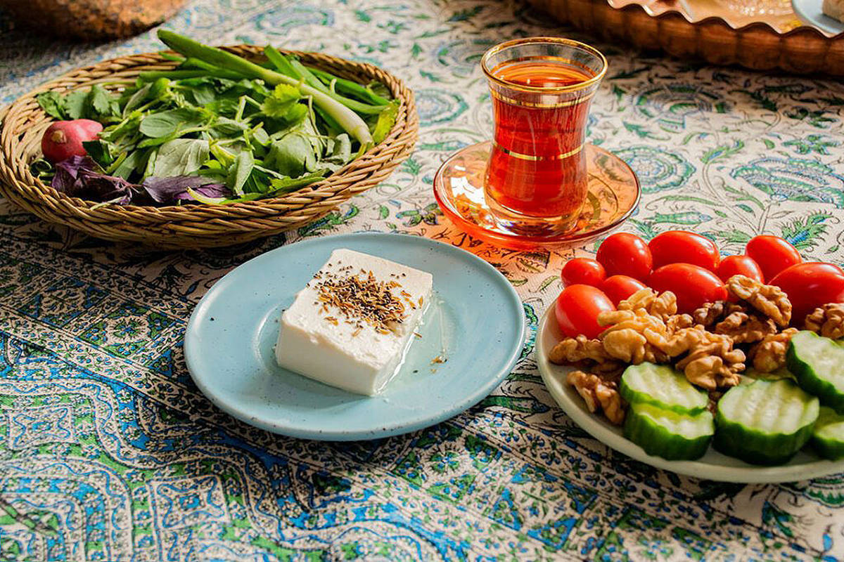 اگر صبحانه نخورید این بلاها سرتان میآید | بهترین زمان صرف صبحانه چه ساعتی است؟