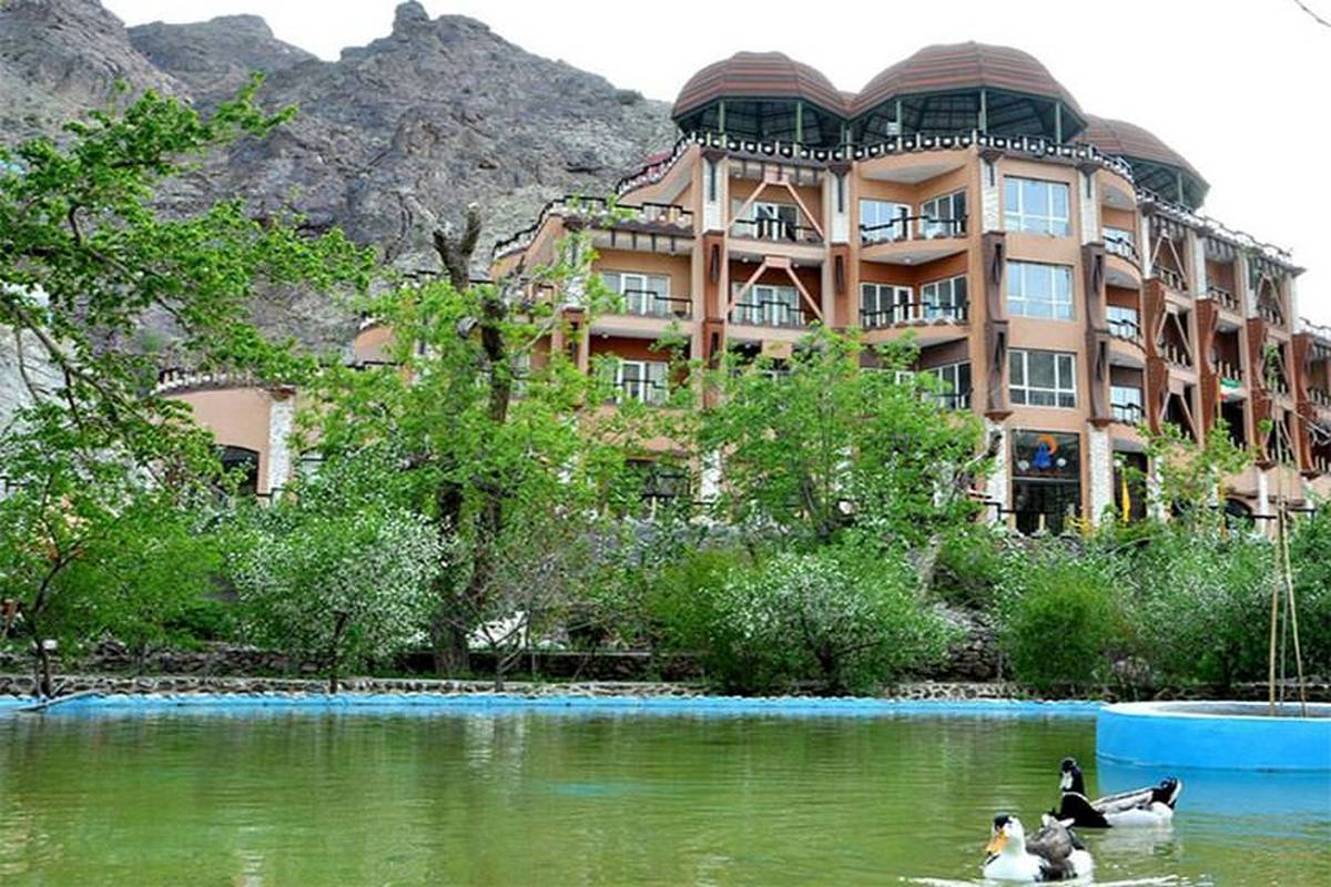 سفر تابستانی؛ از آبشارها تا بندهای جذاب در خنک‌‌ترین جاهای بیرجند