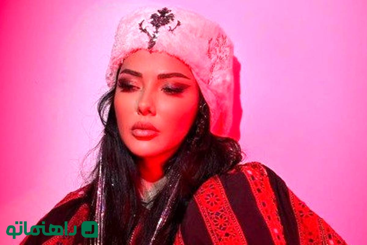 استایل به سبک سلبریتیها: استایل بهاری لیلا اوتادی با کلاه عثمانی!