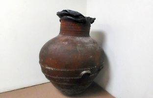 سرنوشت خمره کشف‌شده در ارسنجان چه شد؟ + ویدئو