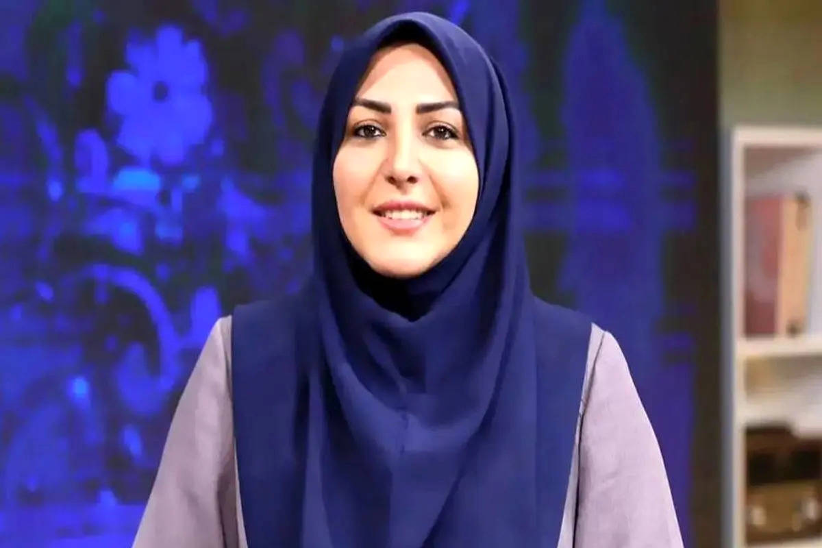 استوری جنجالی المیرا شریفی مقدم در برنامه زنده/ شترمرغ در دستان مجری معروف!