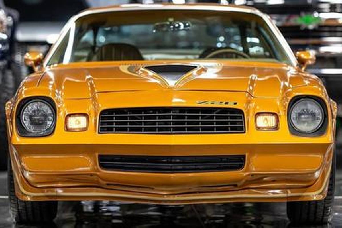 شورولت کامارو Z/28: افسانهای در میان عضلانیها + عکس