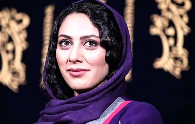  موتورسواری مونا فرجاد در خیابان های تهران 