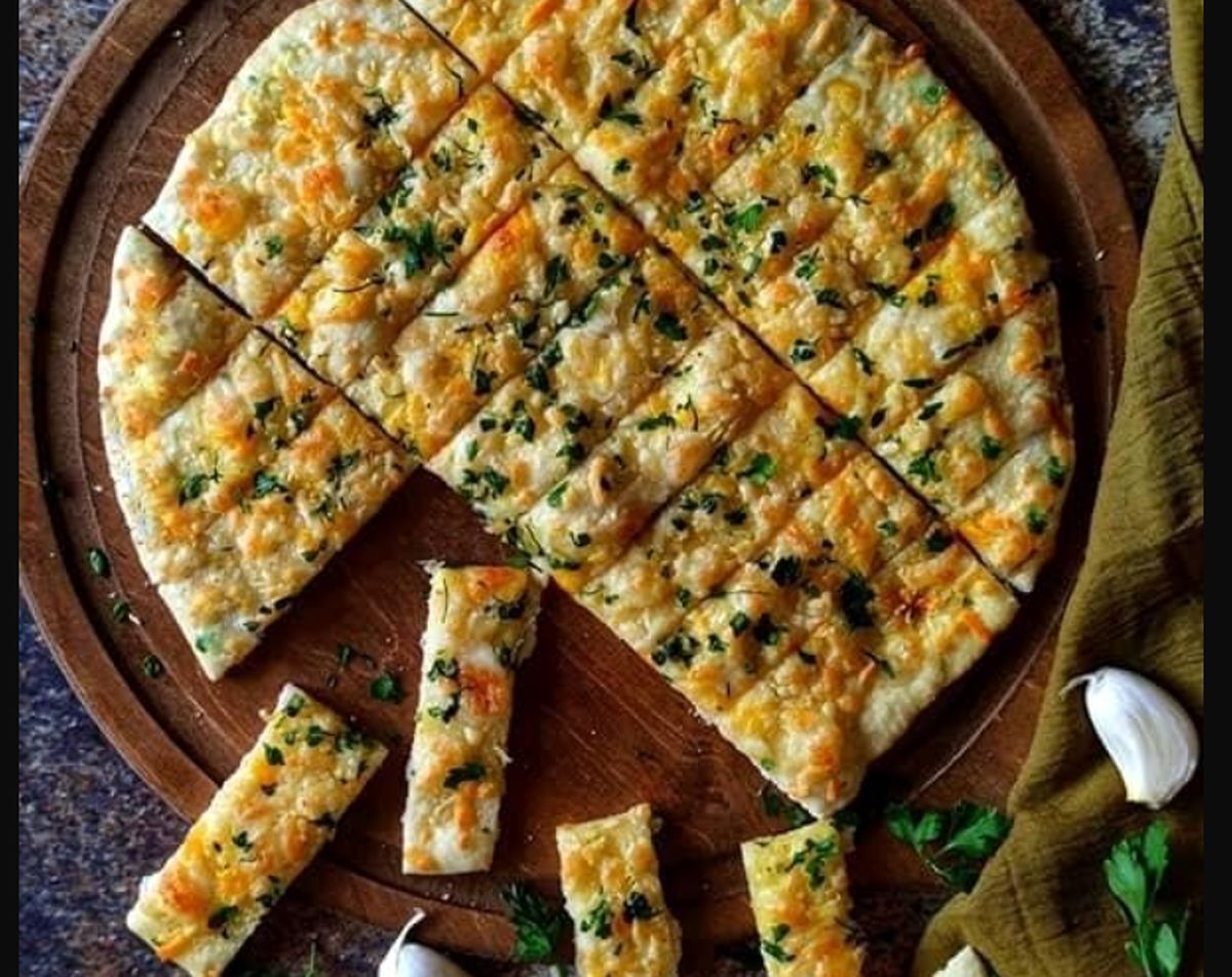 
دستور پخت نان سیر به روش‌های مختلف
