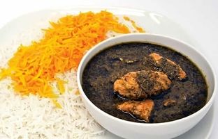 
طرز تهیه خورش تمر هندی؛ یک غذای ترش و خوشمزه
