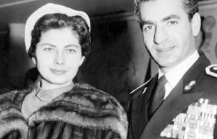 «ثریا اسفندیاری در کودکی» سال 1315؛ سیمین غفاری در دهه 90 + تصویر