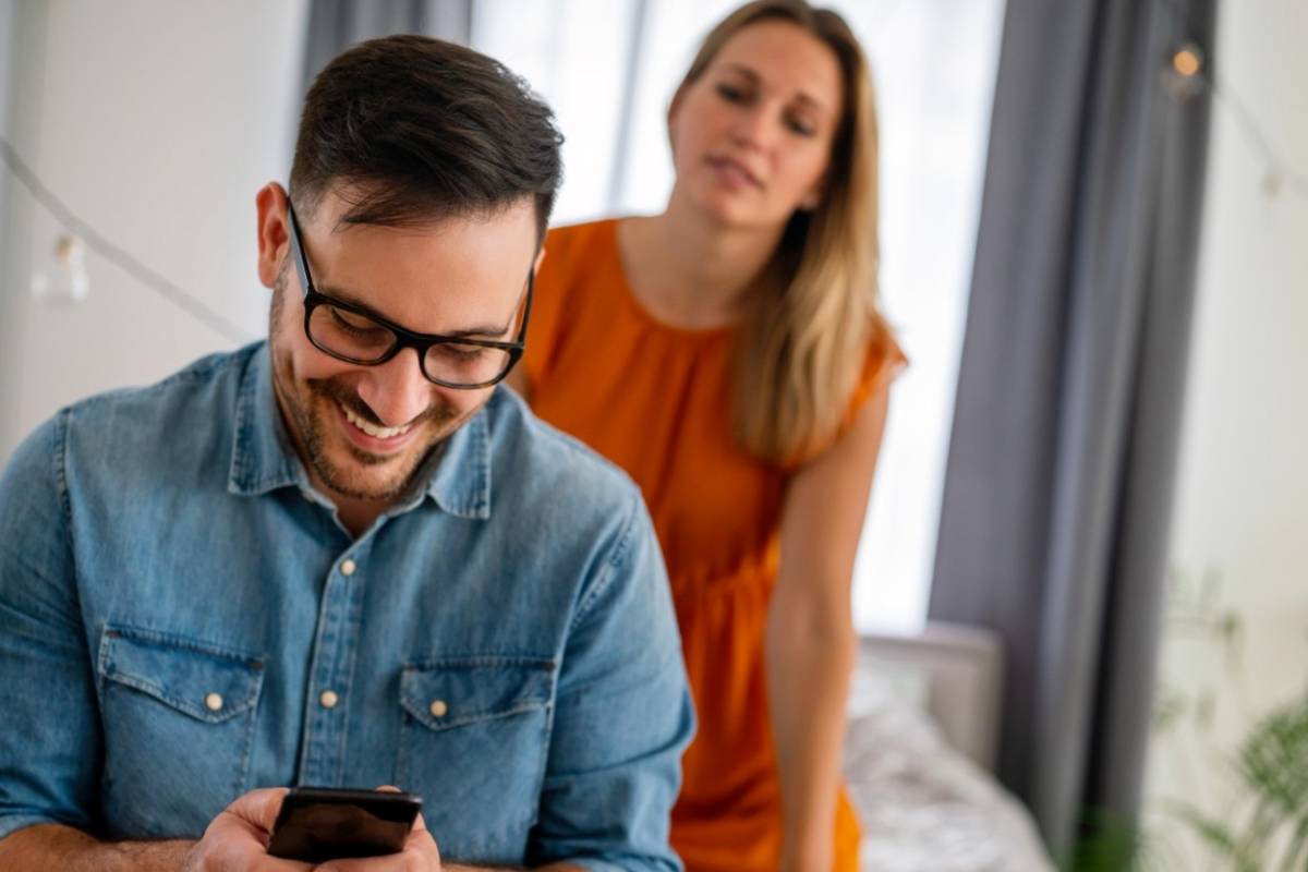 نشانههای خیانت شریک عاطفی