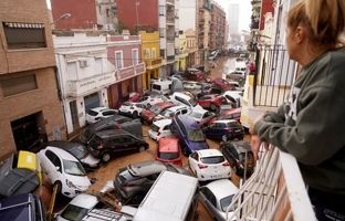 عکس‌های عجیب و دیدنی سال ۲۰۲۴ به انتخاب «تایم» | احساس‌تان را از دیدن این عکس‌ها با دیگران به اشتراک بگذارید