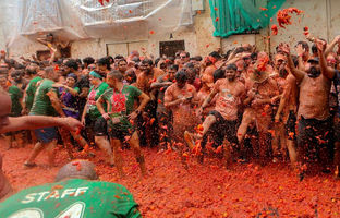 بامزه‌ترین و سرگرم‌کننده‌ترین کشورها برای گردشگران از نظر مردم + اینفوگرافی