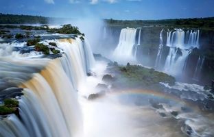 این آبشار سریع ترین آبشار جهان است + ویدئو