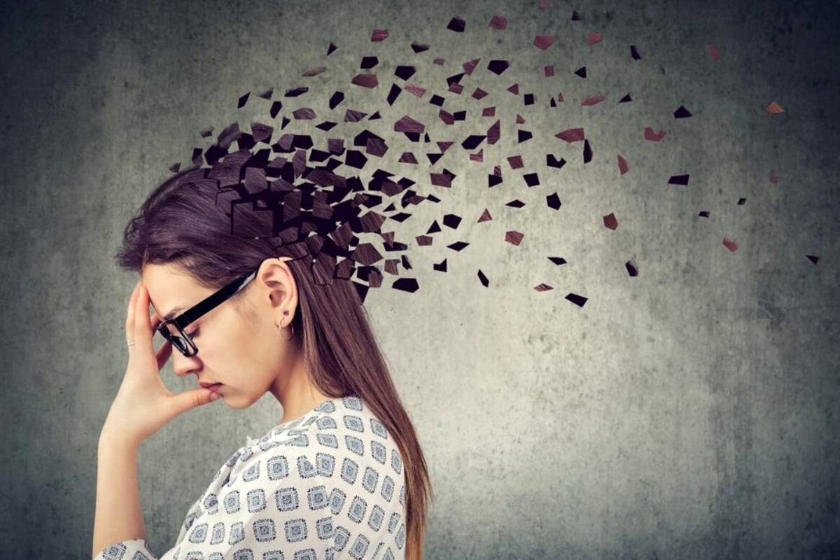 زوال عقل در میانسالی؛ علت چیست؟