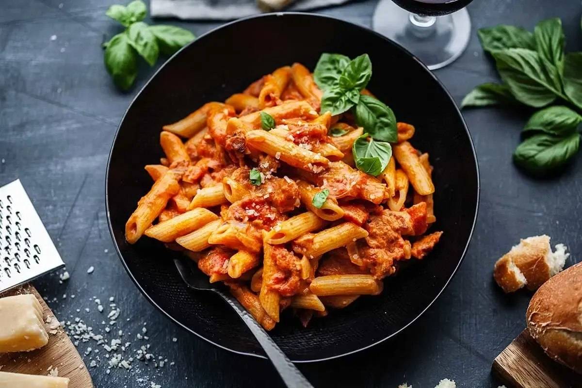 خوشمزه بپزید؛ طرز تهیه پاستا به سبک انگلیسی 