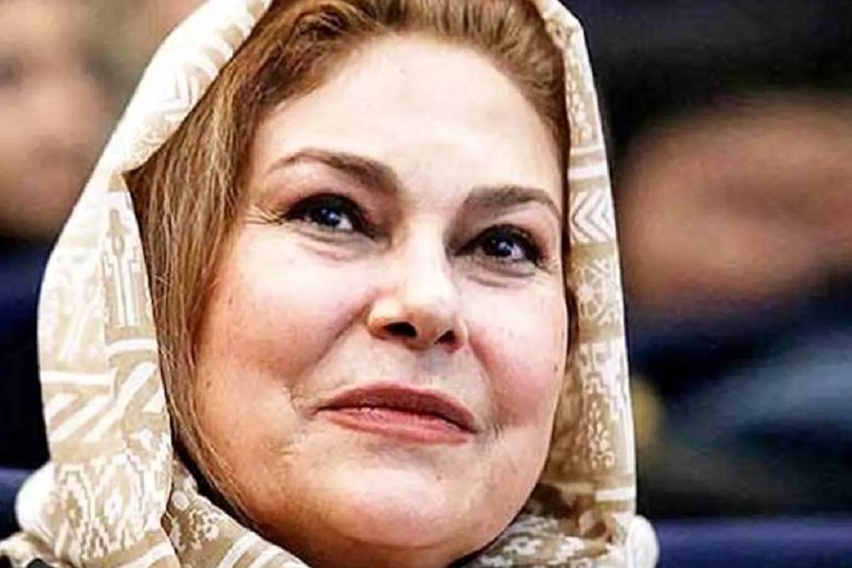 تیپ ویژه و دیدنی مهرانه مهینترابی در 67 سالگی + عکس