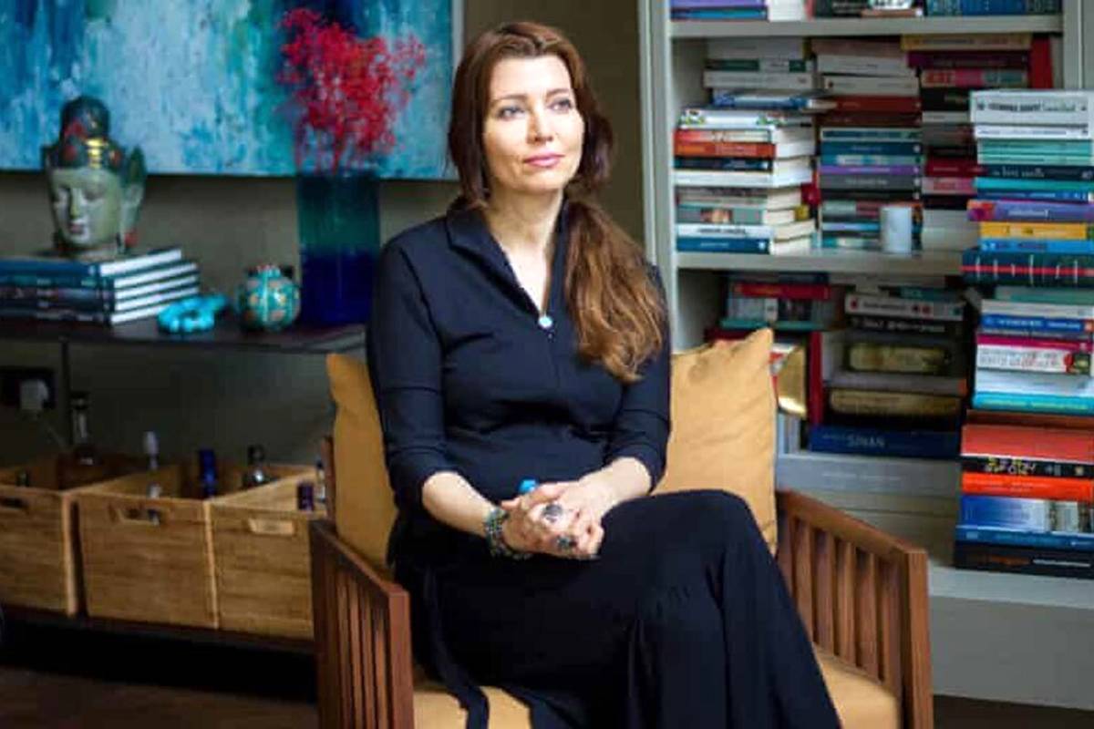 الیف شافاک در رمان جدیدش « رودهای آسمان» از حافظه آب سخن می گوید