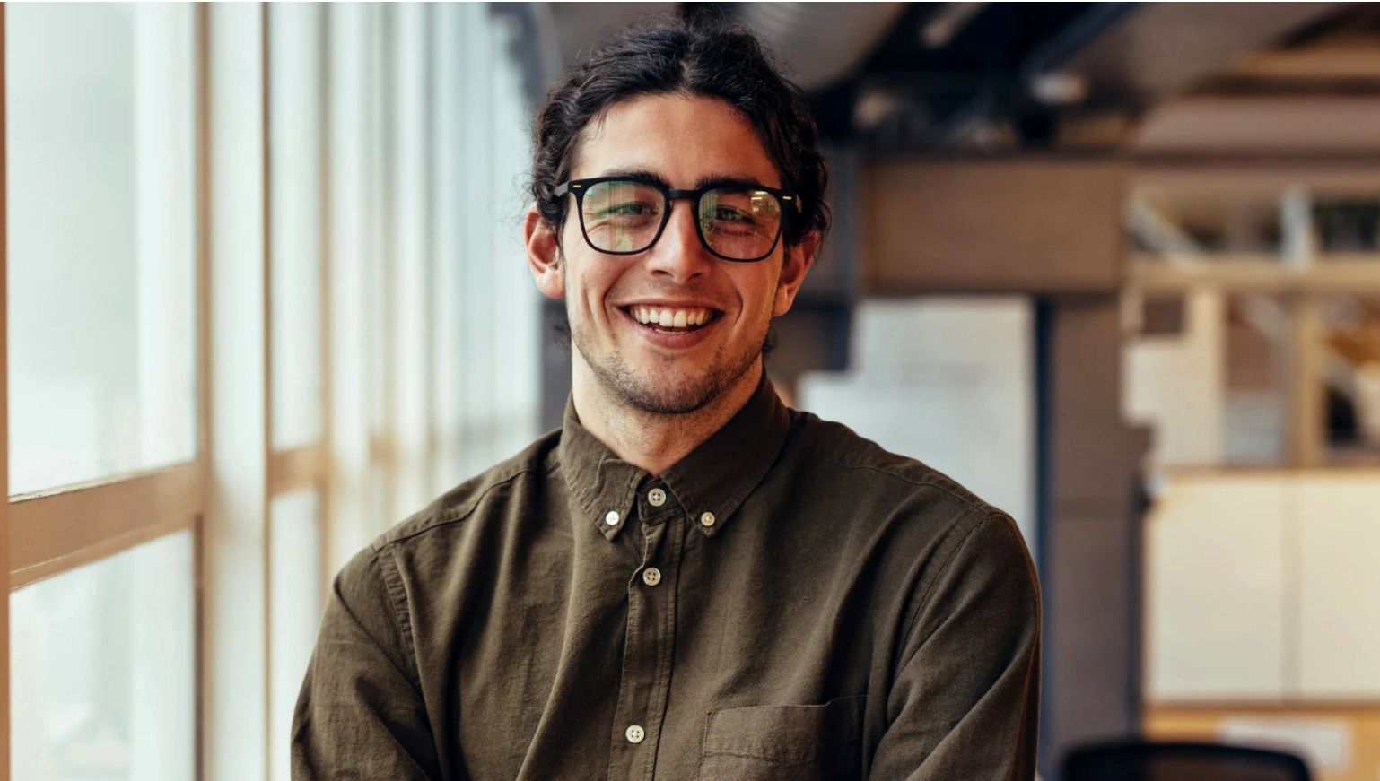 30 عادت ارتباطی که مهر شما را سریع به دل دیگران میندازد 