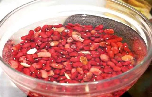 چرا باید قبل از پخت حبوبات آن را خیس کرد / فواید پنهانی که نمی‌دانید + ویدئو