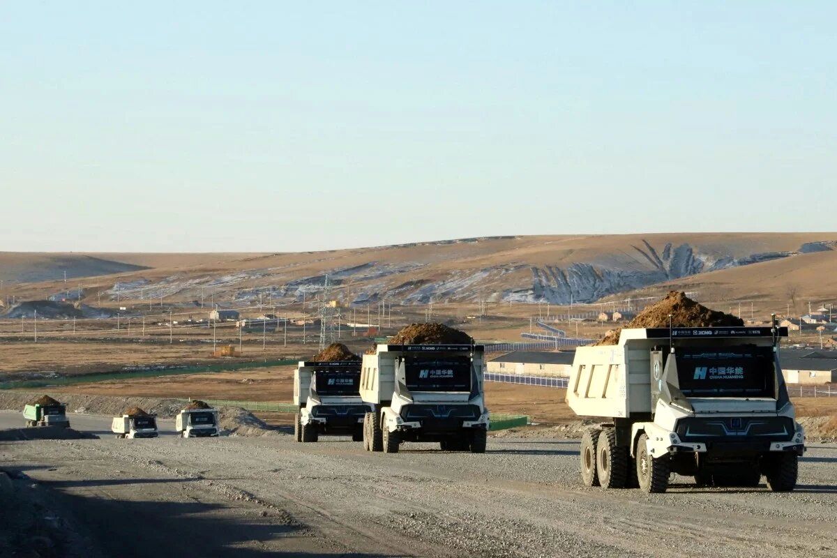 کامیون بدون راننده؛ نخستین کاروان کامیون‌های خودران در خیابان‌ها