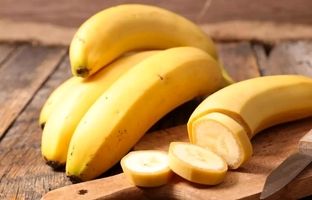 خوردن موز ناشتا چه بلایی سرمان می‌آورد؟
